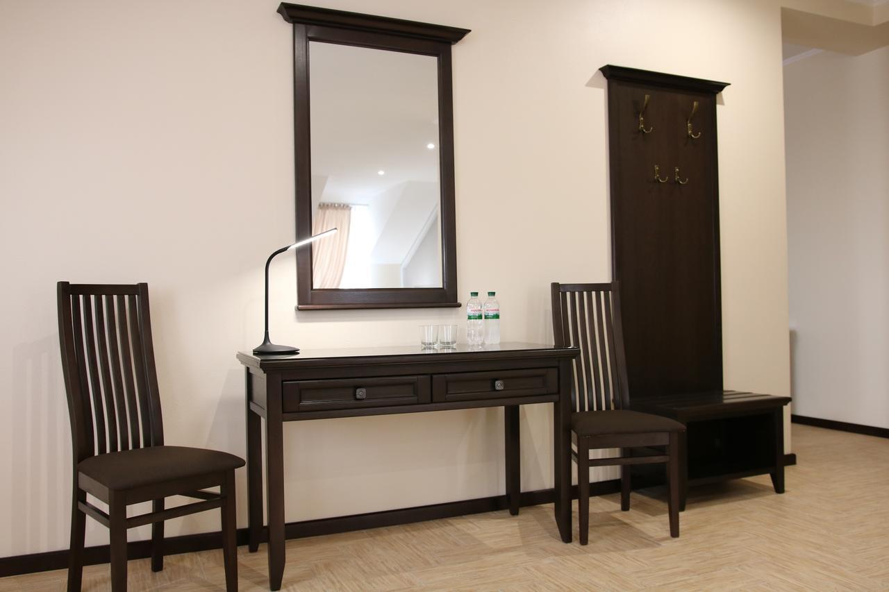 Hermes Zhytomyr Luaran gambar